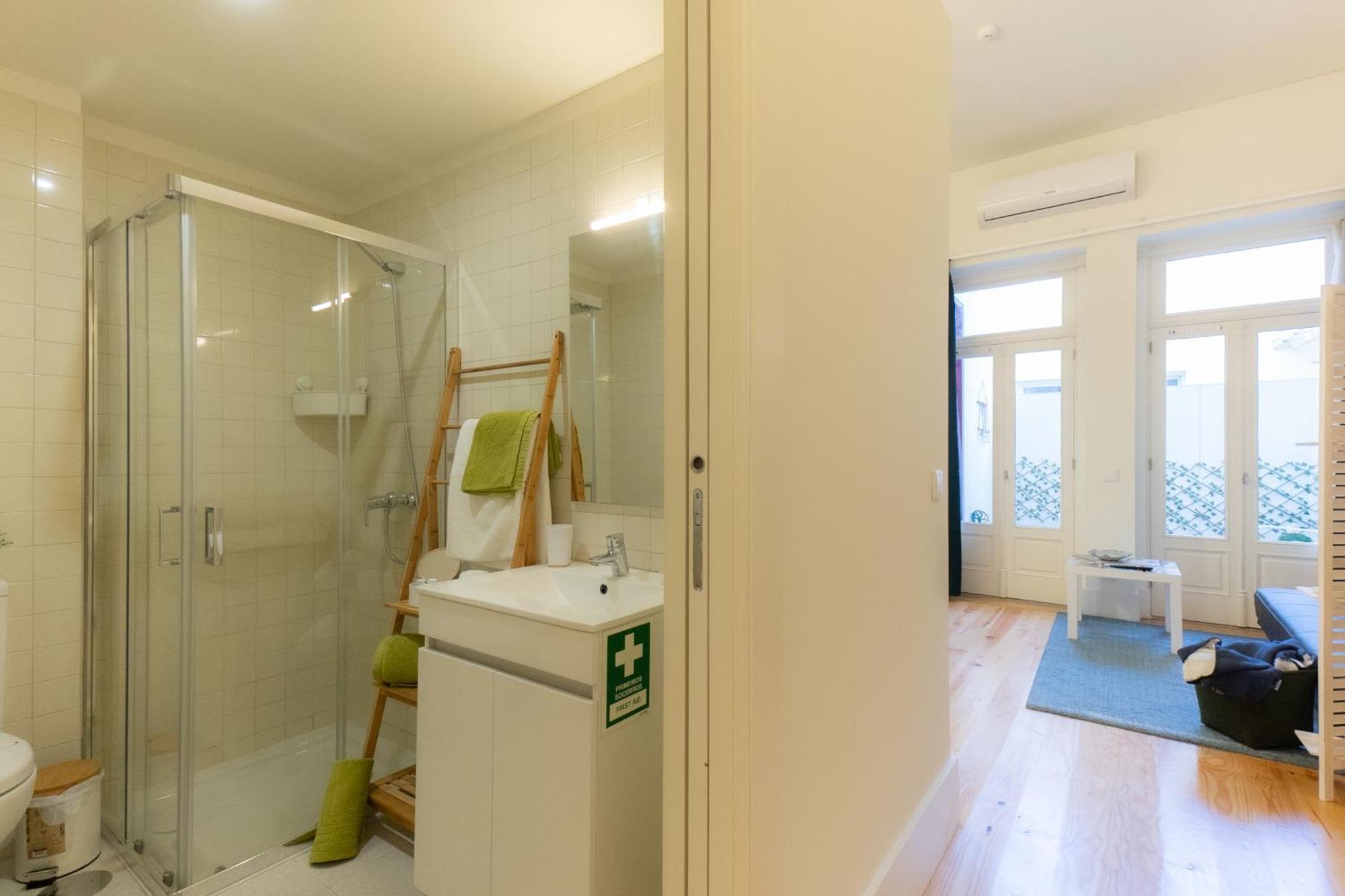 Seara Cristalina Apartments Порто Екстериор снимка